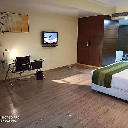 Hotel Patliputra Exotica Patna  Luaran gambar