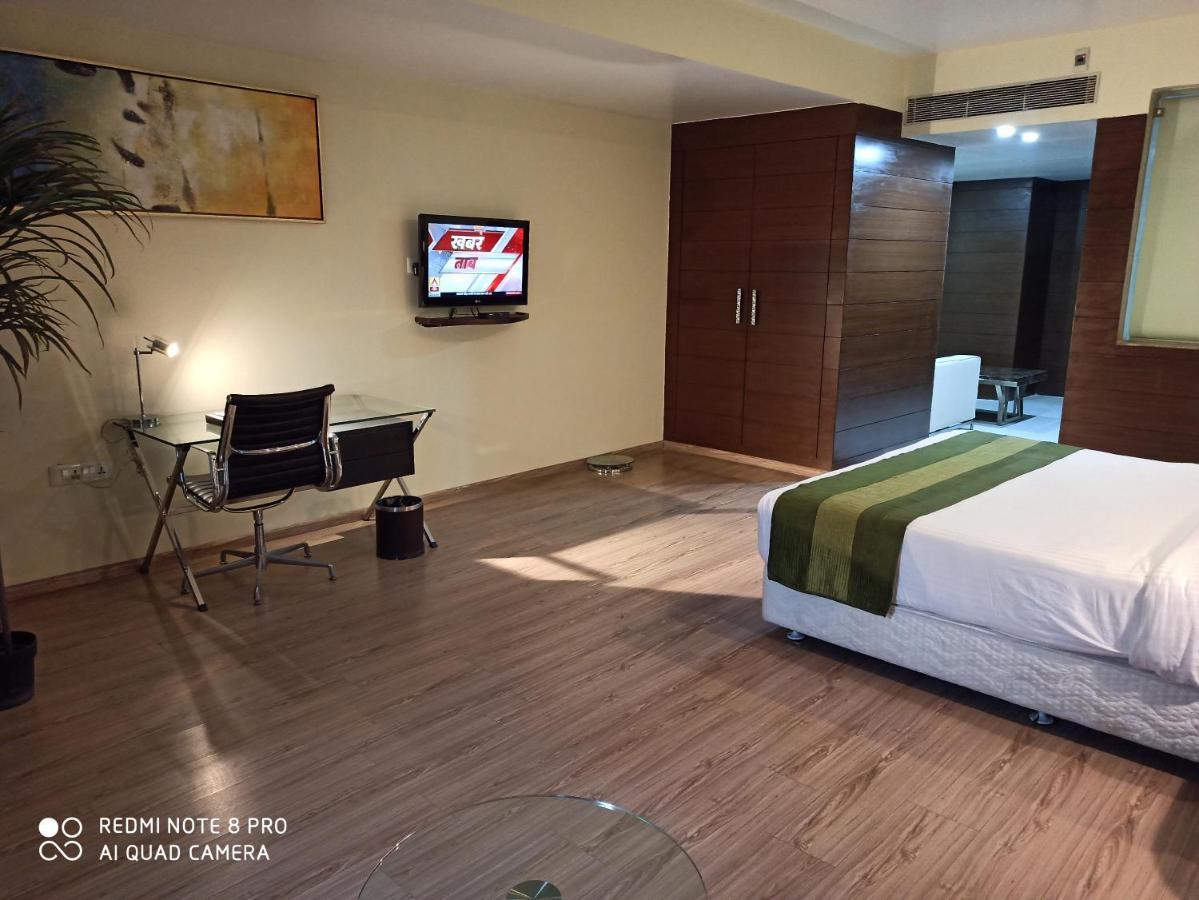 Hotel Patliputra Exotica Patna  Luaran gambar