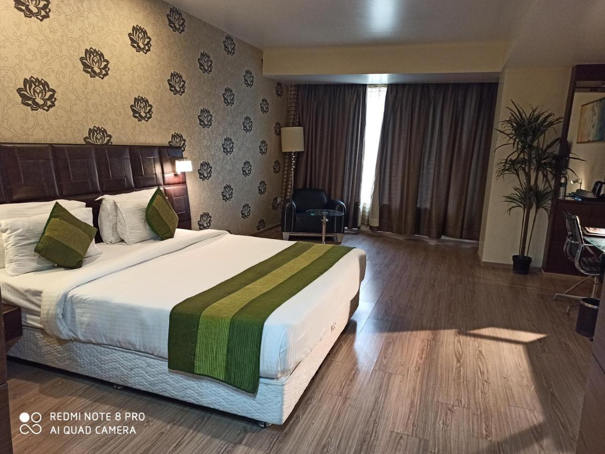 Hotel Patliputra Exotica Patna  Luaran gambar