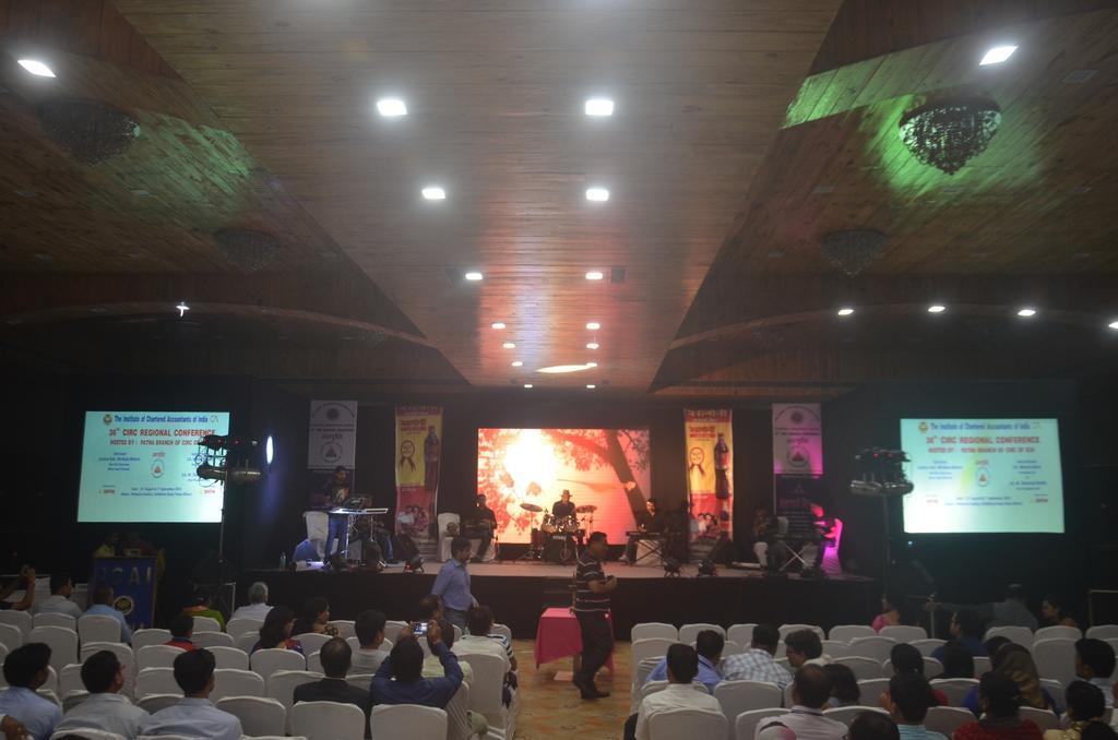 Hotel Patliputra Exotica Patna  Luaran gambar